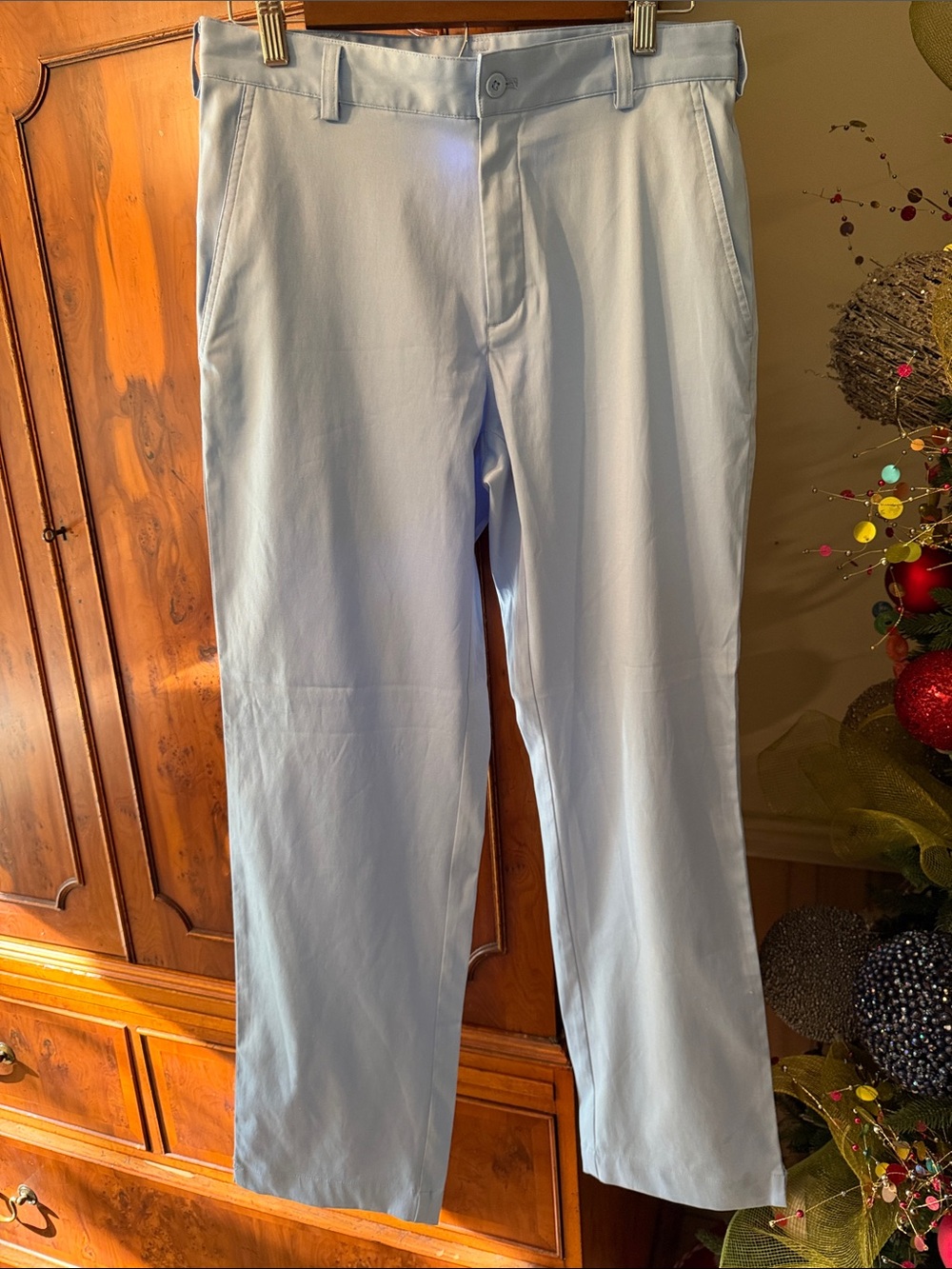 Nike Light Blue Women’s Golf Dri-Fit 30x30